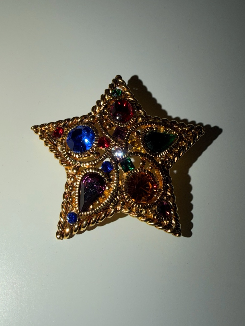 Vtg Christopher RadKo LaRoco Star Gold-Tone With Multicolor Rhinestone Brooch
